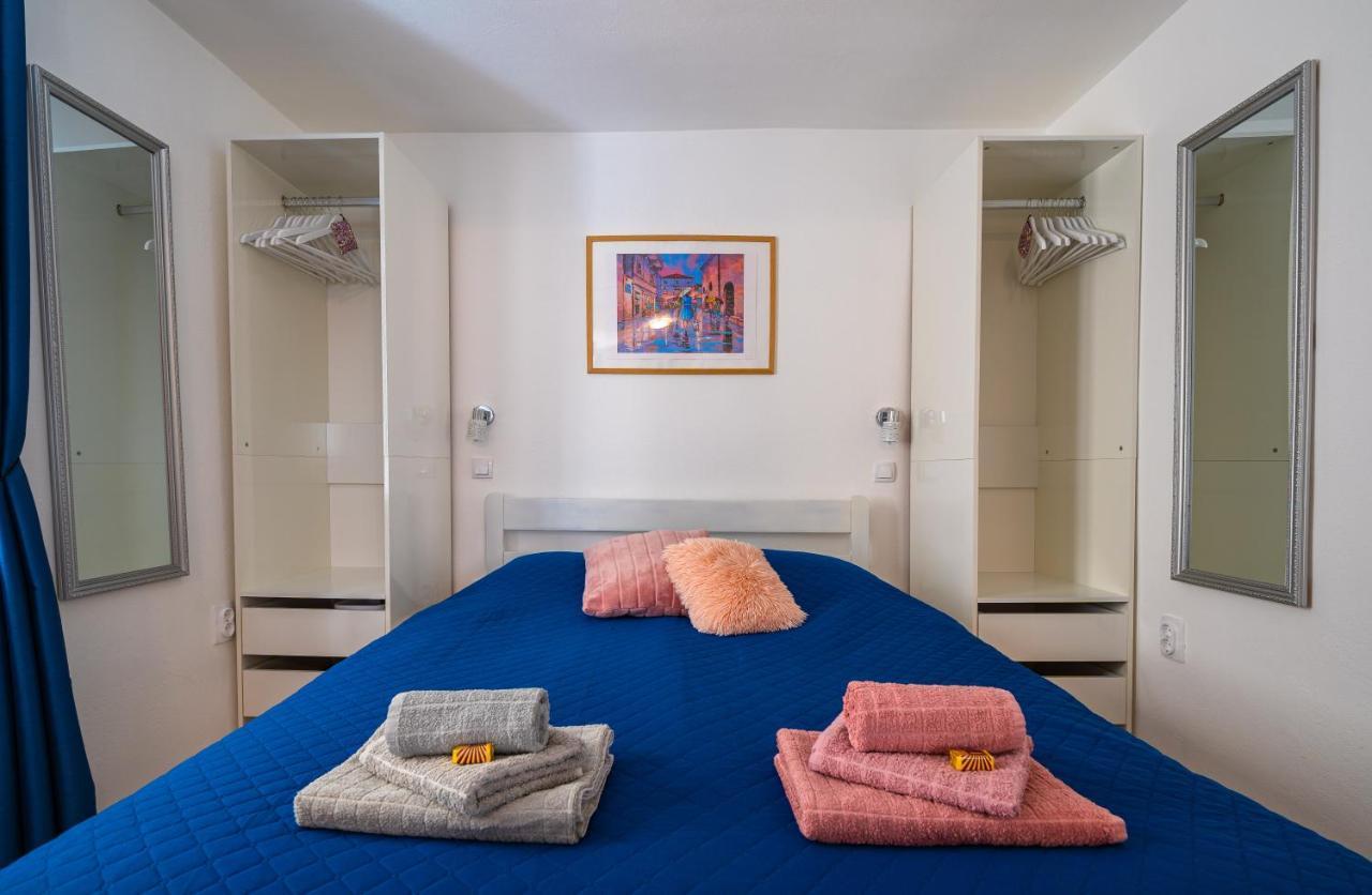 Apartment Rose กอร์จูลา ภายนอก รูปภาพ