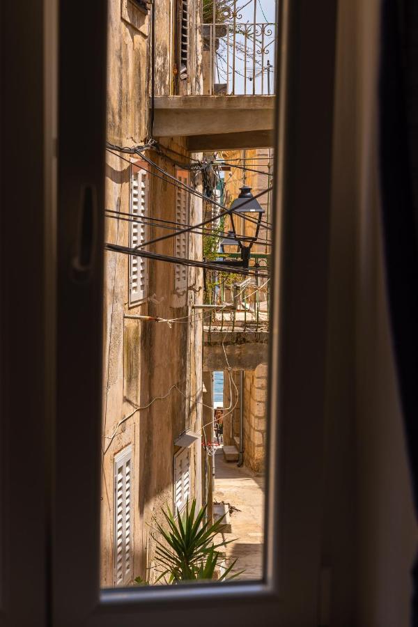 Apartment Rose กอร์จูลา ภายนอก รูปภาพ
